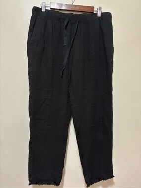 Eileen Fisher Black organic cotton gauze pull on pants size small